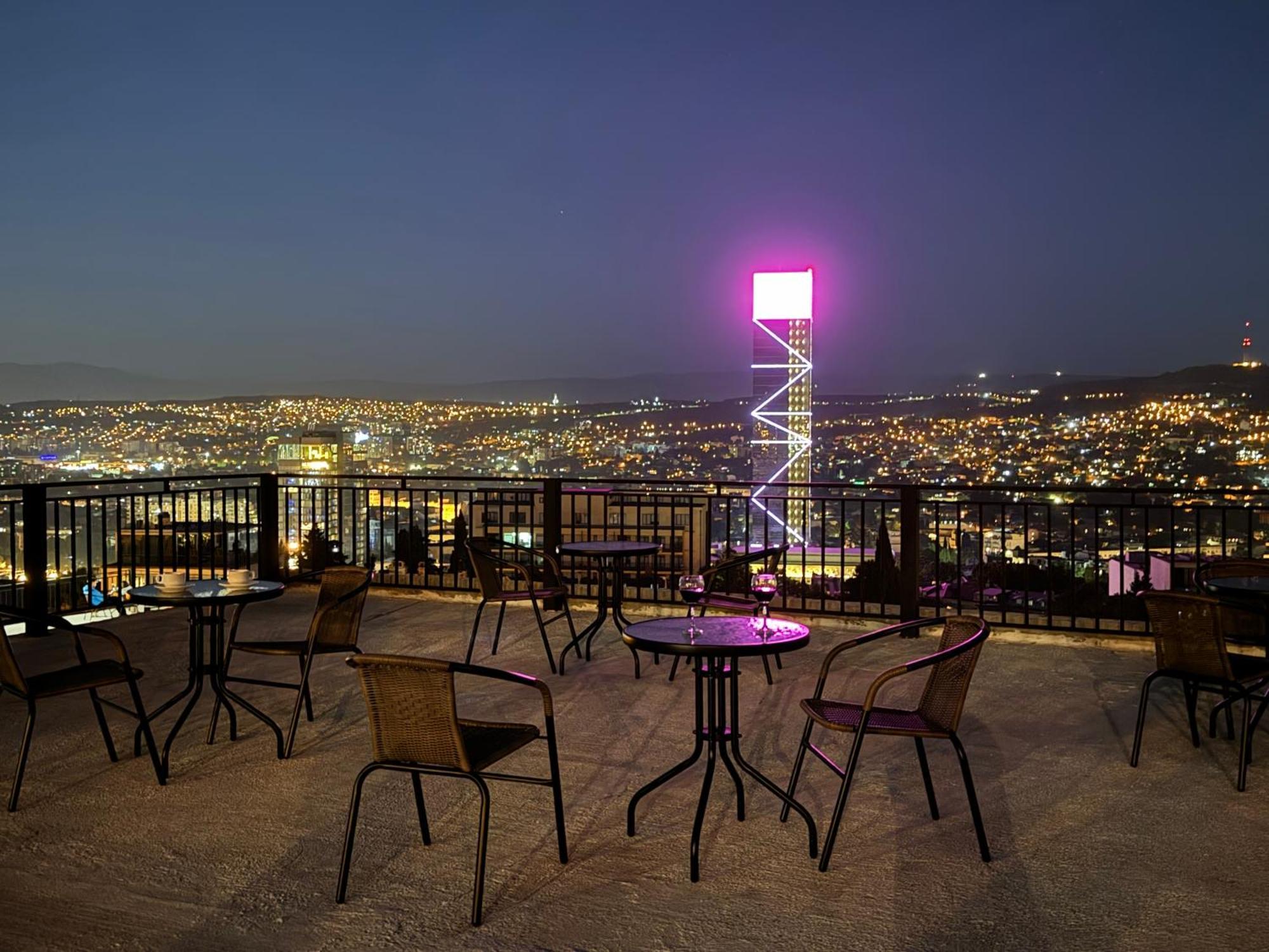 Brothers Apartments With Terrace In Old Tbilisi Exterior photo
